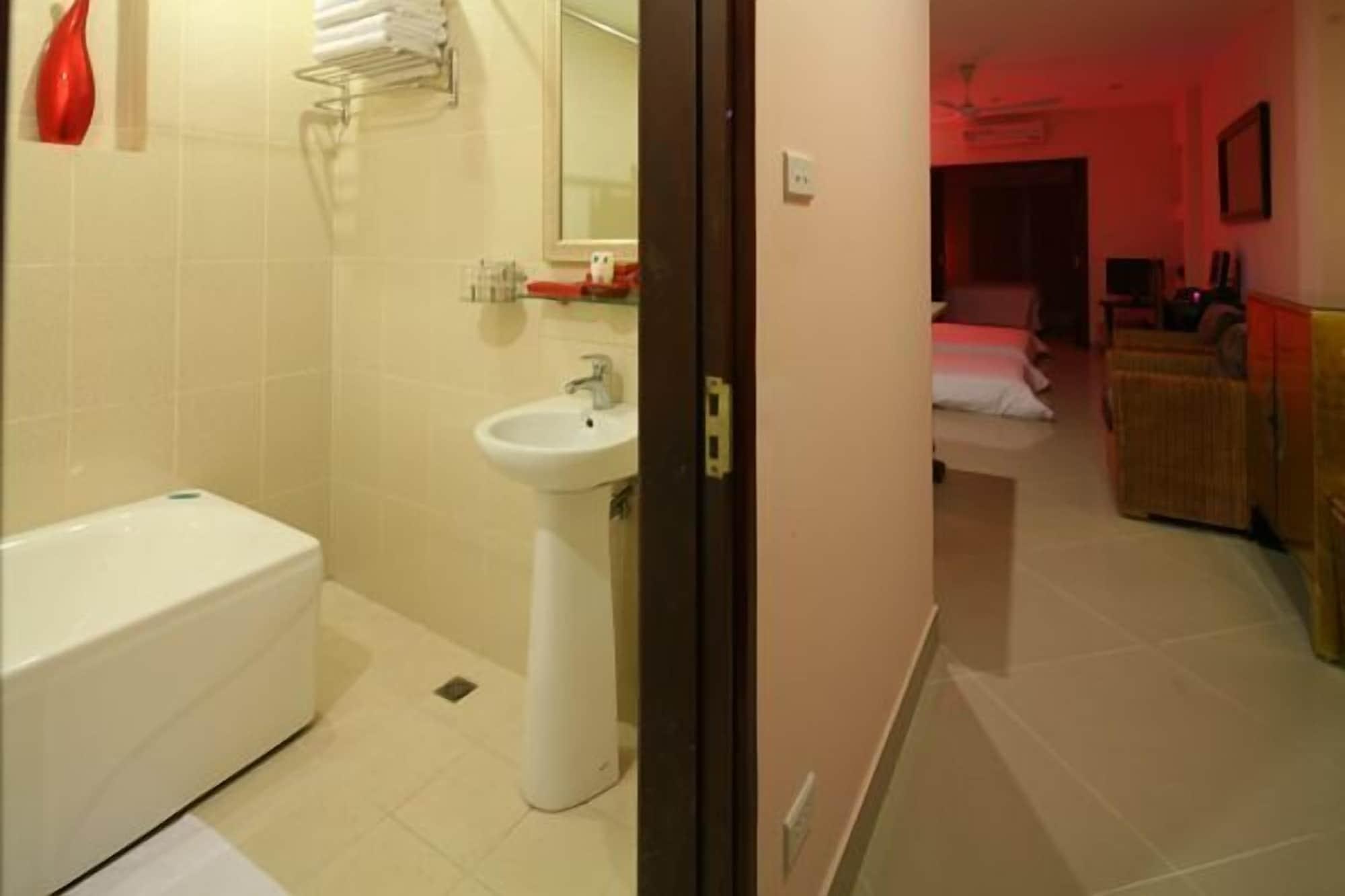 Rising Dragon Estate Hotel Hanoi Exterior foto